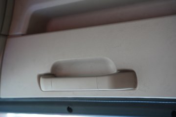 �����ǵ¿�SITRAK G7S 12.4L���� 580���� 8X4 �й�����12�� 6.8����ж��ͼƬ