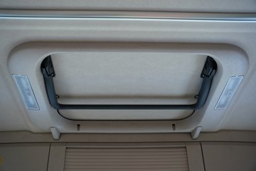 �����ǵ¿�SITRAK G7S 12.4L���� 580���� 8X4 �й�����12�� 6.8����ж��ͼƬ