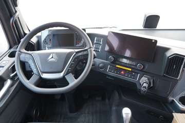 �����ǵ¿�SITRAK G7S 12.4L���� 580���� 8X4 �й�����12�� 6.8����ж��ͼƬ