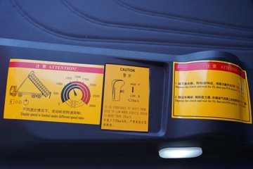 �����ǵ¿�SITRAK G7S 12.4L���� 580���� 8X4 �й�����12�� 6.8����ж��ͼƬ