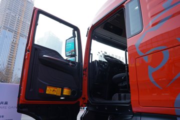 �����ǵ¿�SITRAK G7S 12.4L���� 580���� 8X4 �й�����12�� 6.8����ж��ͼƬ