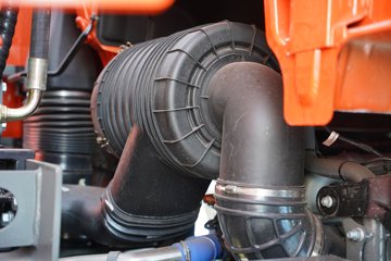 �����ǵ¿�SITRAK G7S 12.4L���� 580���� 8X4 �й�����12�� 6.8����ж��ͼƬ