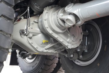 �����ǵ¿�SITRAK G7S 12.4L���� 580���� 8X4 �й�����12�� 6.8����ж��ͼƬ