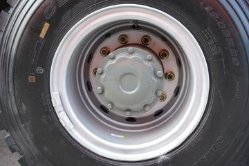 �����ǵ¿�SITRAK G7S 12.4L���� 580���� 8X4 �й�����12�� 6.8����ж��ͼƬ