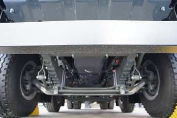 �����ǵ¿�SITRAK G7S 12.4L���� 580���� 8X4 �й�����12�� 6.8����ж��ͼƬ