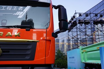 �����ǵ¿�SITRAK G7S  6X4 6.2�״��綯��ж�� ����ʱ��600kWhͼƬ