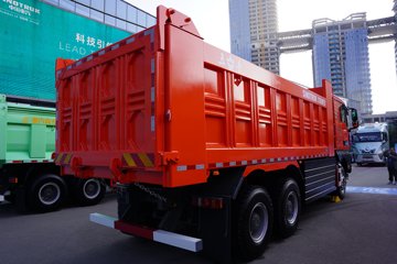 �����ǵ¿�SITRAK G7S  6X4 6.2�״��綯��ж�� ����ʱ��600kWhͼƬ