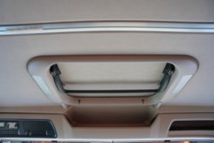 重汽汕德卡SITRAK G7S 6X4 6.2米纯电动自卸车 宁德时代600kWh 重汽汕德卡SITRAK G7S 6X4 6.2米纯电动自卸车 宁德时代600kWh