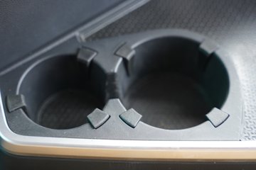 �����ǵ¿�SITRAK G7S  6X4 6.2�״��綯��ж�� ����ʱ��600kWhͼƬ