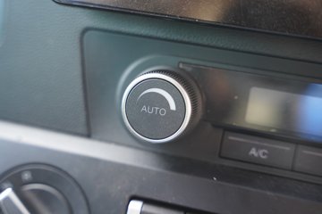 �����ǵ¿�SITRAK G7S  6X4 6.2�״��綯��ж�� ����ʱ��600kWhͼƬ