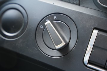 �����ǵ¿�SITRAK G7S  6X4 6.2�״��綯��ж�� ����ʱ��600kWhͼƬ