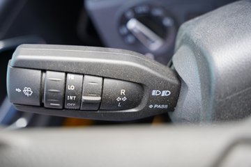 �����ǵ¿�SITRAK G7S  6X4 6.2�״��綯��ж�� ����ʱ��600kWhͼƬ