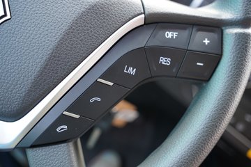 �����ǵ¿�SITRAK G7S  6X4 6.2�״��綯��ж�� ����ʱ��600kWhͼƬ