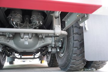 �����ǵ¿�SITRAK G7S  6X4 6.2�״��綯��ж�� ����ʱ��600kWhͼƬ