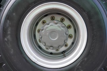 �����ǵ¿�SITRAK G7S  6X4 6.2�״��綯��ж�� ����ʱ��600kWhͼƬ