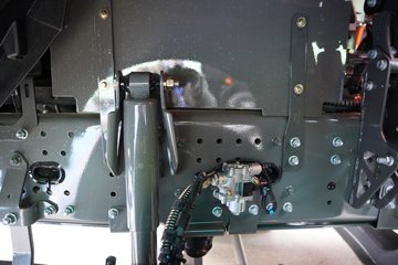 �����ǵ¿�SITRAK G7S  6X4 6.2�״��綯��ж�� ����ʱ��600kWhͼƬ