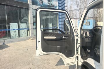 奥铃M卡&nbsp;载货车驾驶室                                               图片