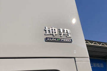 ������������ ��ɲ �߶� 4.15�׵��Ŵ��綯��դʽ�Ῠ ����ʱ��140.41kWhͼƬ