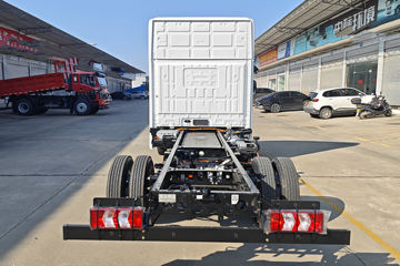 ������������ ��ɲ �߶� 4.15�׵��Ŵ��綯��դʽ�Ῠ ����ʱ��140.41kWhͼƬ