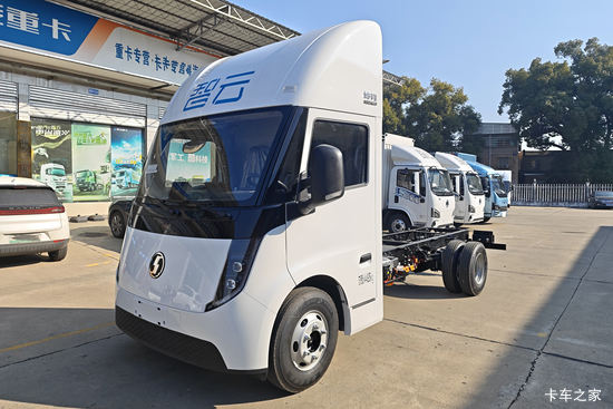 ������������ ��ɲ �߶� 4.15�׵��Ŵ��綯��դʽ�Ῠ ����ʱ��140.41kWh