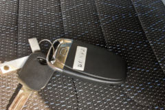 陕汽智云坤势 气刹 高顶 4.15米单排纯电动仓栅式轻卡 宁德时代140.41kWh