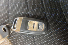 陕汽智云坤势 气刹 高顶 4.15米单排纯电动仓栅式轻卡 宁德时代140.41kWh