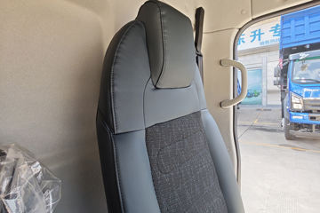 ������������ ��ɲ �߶� 4.15�׵��Ŵ��綯��դʽ�Ῠ ����ʱ��140.41kWhͼƬ