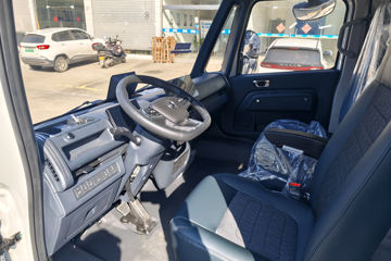 ������������ ��ɲ �߶� 4.15�׵��Ŵ��綯��դʽ�Ῠ ����ʱ��140.41kWhͼƬ