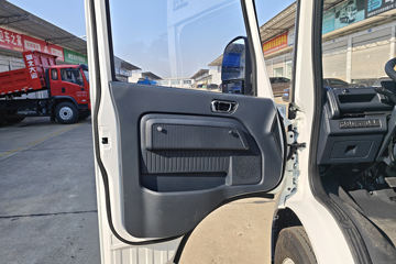 ������������ ��ɲ �߶� 4.15�׵��Ŵ��綯��դʽ�Ῠ ����ʱ��140.41kWhͼƬ