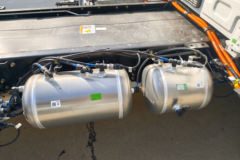 陕汽智云坤势 气刹 高顶 4.15米单排纯电动仓栅式轻卡 宁德时代140.41kWh