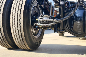 ������������ ��ɲ �߶� 4.15�׵��Ŵ��綯��դʽ�Ῠ ����ʱ��140.41kWhͼƬ