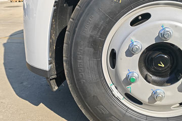 ������������ ��ɲ �߶� 4.15�׵��Ŵ��綯��դʽ�Ῠ ����ʱ��140.41kWhͼƬ