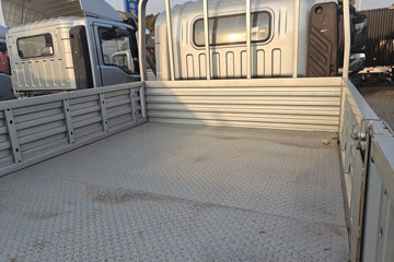 �й�����HOWO ���� 151���� 4.15�׵��������Ῠ(��ʿ��6��)ͼƬ