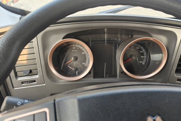 �й�����HOWO ���� 151���� 4.15�׵��������Ῠ(��ʿ��6��)ͼƬ