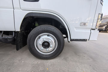 ����Ծ�� ����S100V  130���� ����5�� Һɲ 3.2��˫������΢��ͼƬ