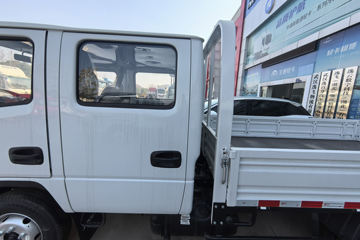 ����Ծ�� ����S100V  130���� ����5�� Һɲ 3.2��˫������΢��ͼƬ