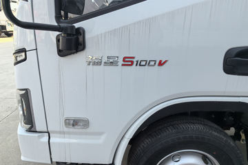 ����Ծ�� ����S100V  130���� ����5�� Һɲ 3.2��˫������΢��ͼƬ