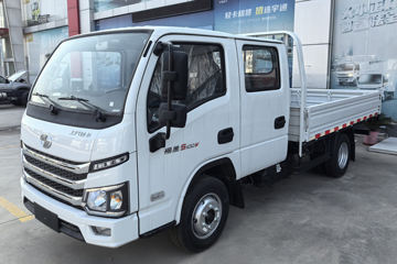 上汽跃进 福星S100V  130马力 蒙沃5档 液刹 3.2米双排栏板微卡