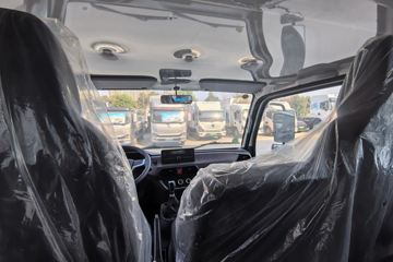 ����Ծ�� ����S100V  130���� ����5�� Һɲ 3.2��˫������΢��ͼƬ