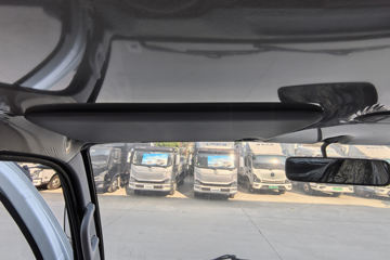 ����Ծ�� ����S100V  130���� ����5�� Һɲ 3.2��˫������΢��ͼƬ