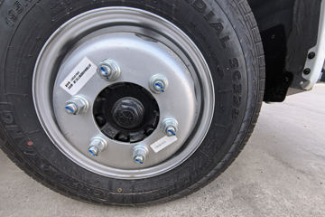 ����Ծ�� ����S100V  130���� ����5�� Һɲ 3.2��˫������΢��ͼƬ