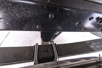 ����Ծ�� ����S100V  130���� ����5�� Һɲ 3.2��˫������΢��ͼƬ