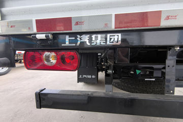 ����Ծ�� ����S100V  130���� ����5�� Һɲ 3.2��˫������΢��ͼƬ