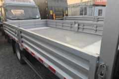 中国重汽HOWO 悍将 145马力 4.15米单排栏板轻卡(万里扬5档) 中国重汽HOWO 悍将 145马力 4.15米单排栏板轻卡(万里扬5档)