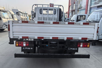 ����Ծ�� ��ԽC300 ��ֵ�� 2.3L���� 142���� ���5�� 3.7�׵��������ῨͼƬ