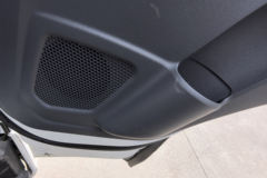 上汽跃进 超越C300 超值版 2.3L柴油 142马力 株齿5档 3.7米单排栏板轻卡