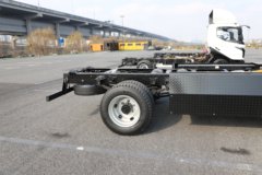 飞碟EW7 气刹 4.16米单排纯电动厢式轻卡 宁德时代164.86kWh 飞碟EW7 气刹 4.16米单排纯电动厢式轻卡 宁德时代164.86kWh