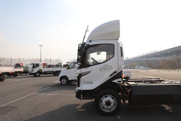 �ɵ�EW7 ��ɲ 4.16�׵��Ŵ��綯��ʽ�Ῠ ����ʱ��164.86kWhͼƬ