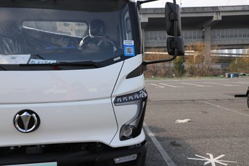 �ɵ�EW7 ��ɲ 4.16�׵��Ŵ��綯��ʽ�Ῠ ����ʱ��164.86kWhͼƬ