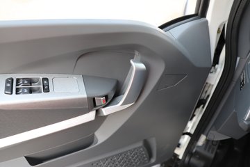 �ɵ�EW7 ��ɲ 4.16�׵��Ŵ��綯��ʽ�Ῠ ����ʱ��164.86kWhͼƬ